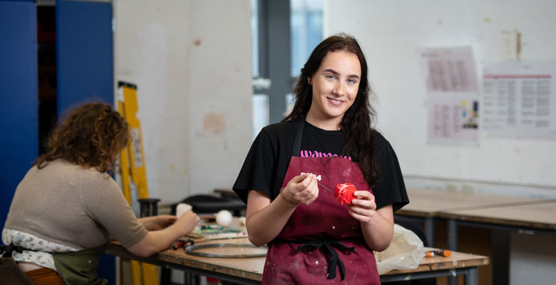 Art and design portfolio guide